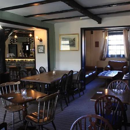 여관 The Moorcock 3*